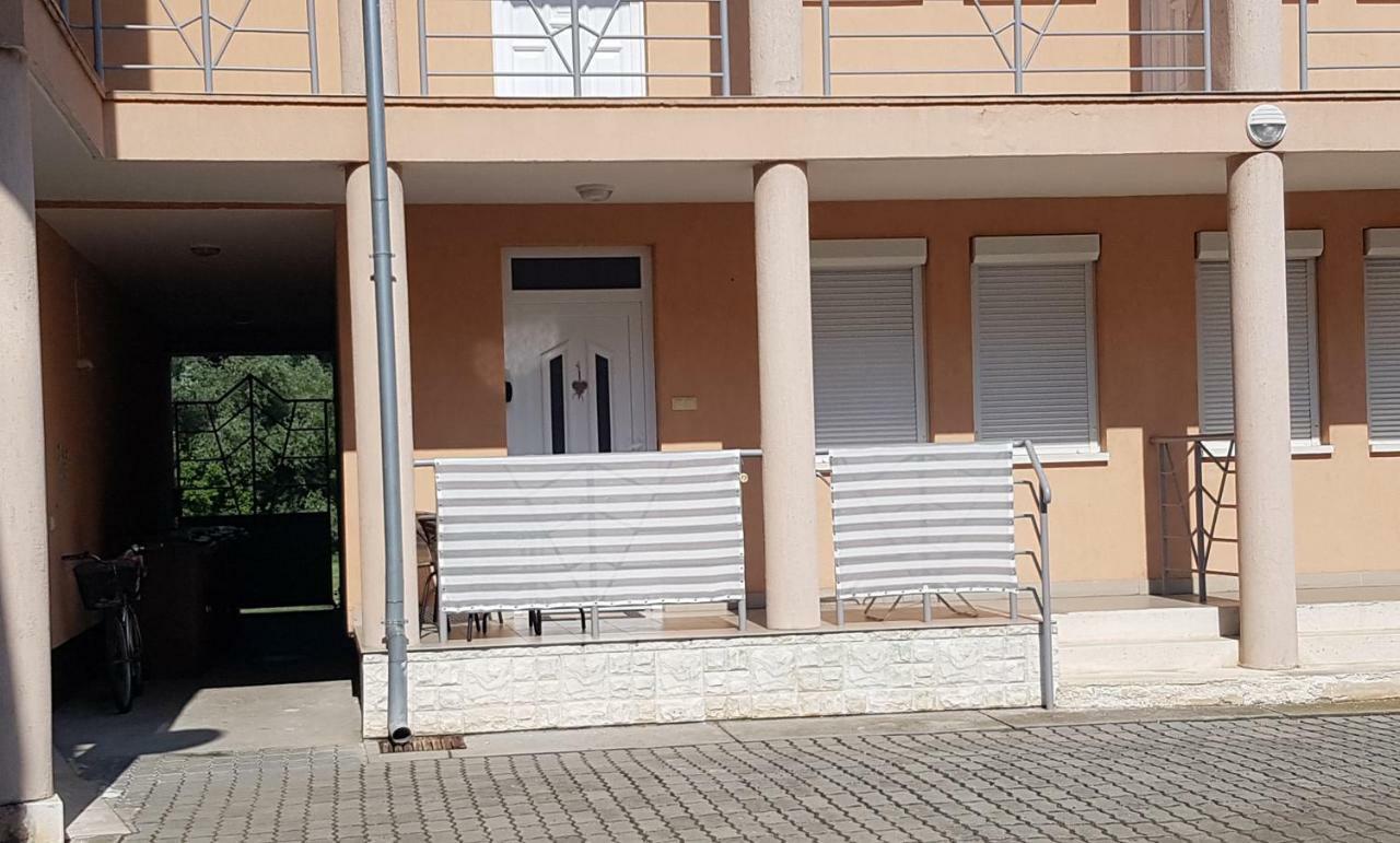 Csodaviz Apartman Харканы Экстерьер фото